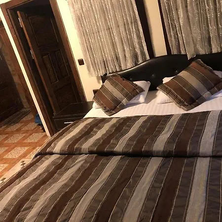 Santa Roza Szálloda 3*